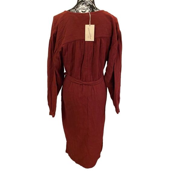 Universal Thread Rust Dress - Picture 2 of 16
